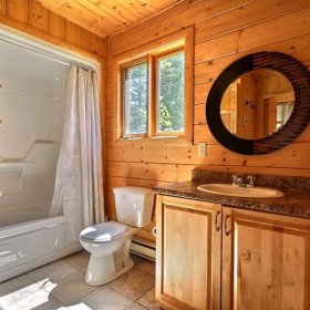 Направете сами душ кабина за дървена къща
