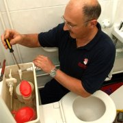 Направете сами ремонт на тоалетната: общи повреди на резервоара и купата за източване