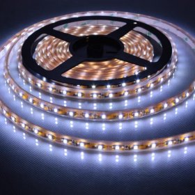 Cómo conectar tiras de LED juntas