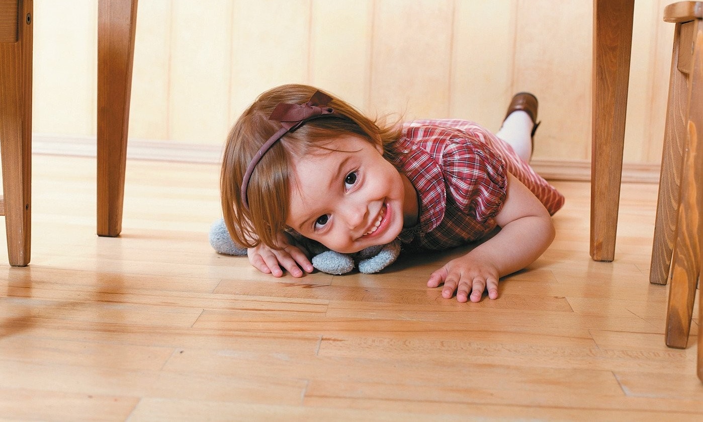 Възможно ли е да поставите килим над топъл под и плочки?